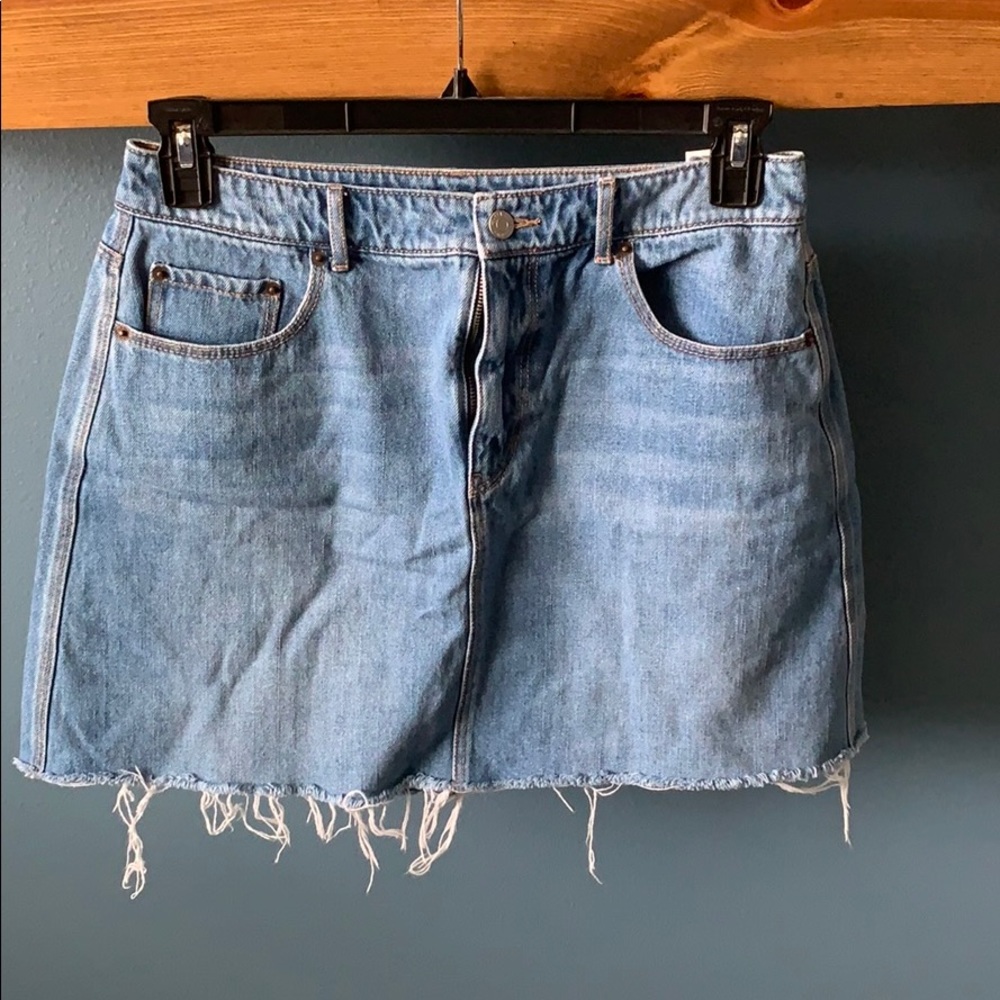Denim skirt!